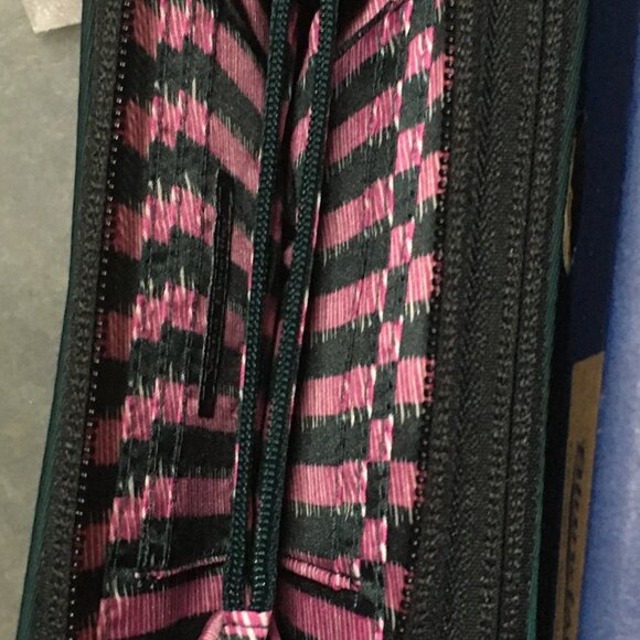 Vera Bradley Midtown RFID All in One Crossbody - Picture 3 of 7